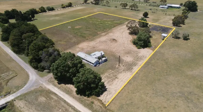 Historic Monbulla Hall and School site to go under the hammer in the name of charity