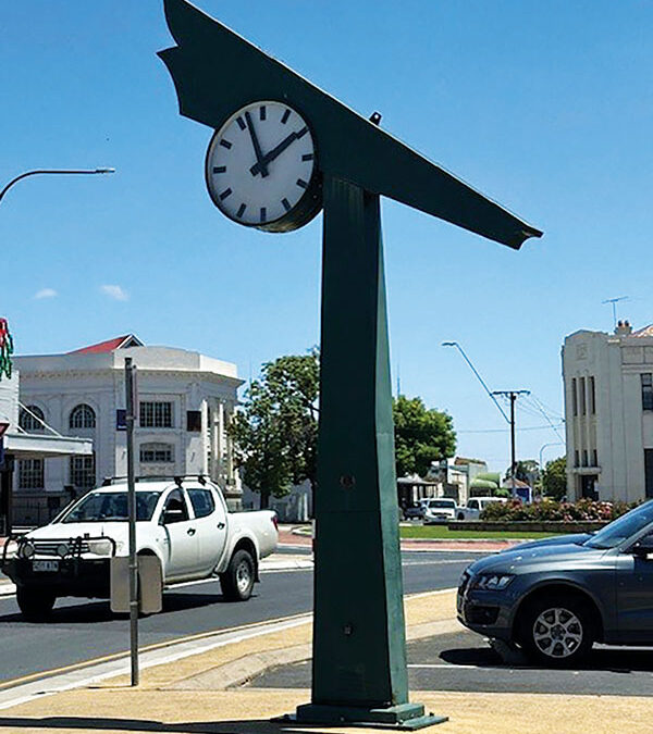 Council backs $17.5k overhaul of town clock