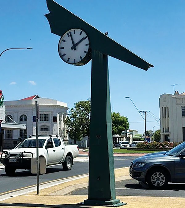 Council backs $17.5k overhaul of town clock
