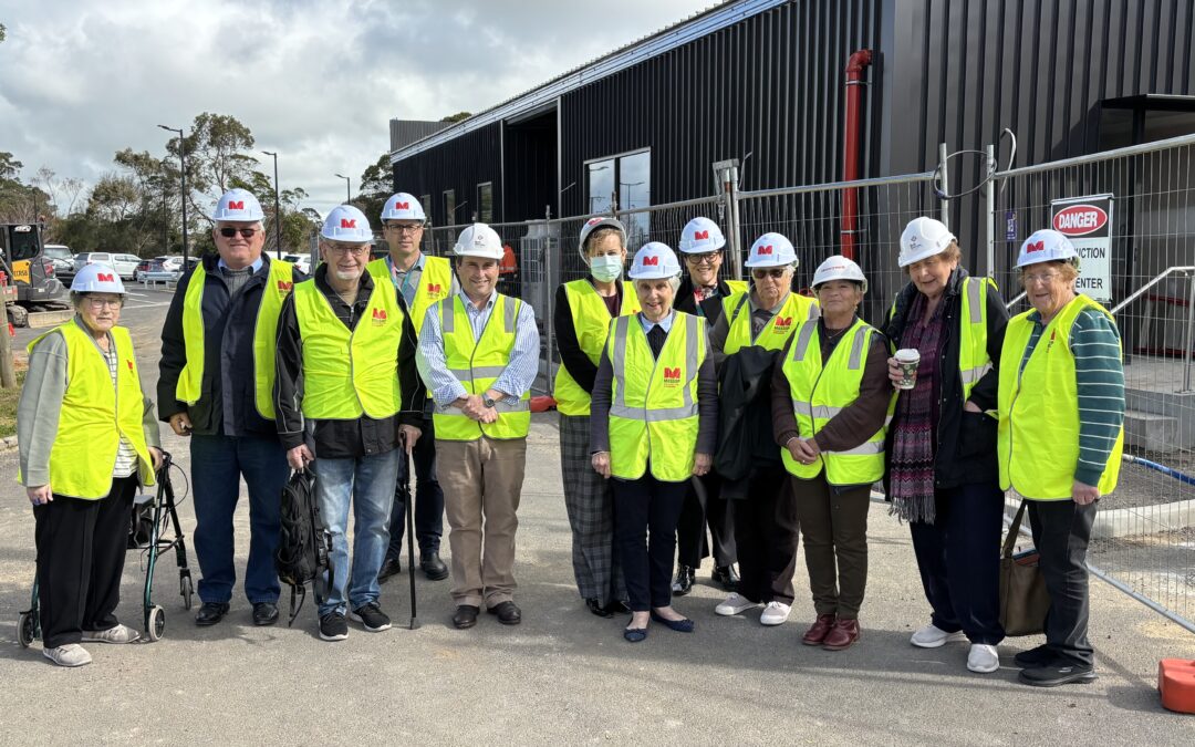 Radiotherapy group tours new cancer care centre
